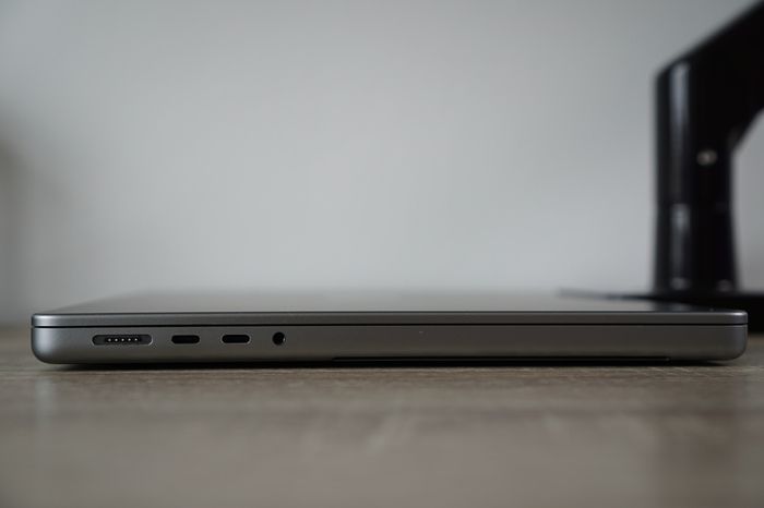 Macbook Pro 14" 2021 M1 Pro | 16GB Ram | 512GB