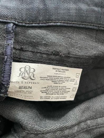 Vintage Rock & Republic Berlin Straight Leg Jeans - Size 31" - New and Unused
