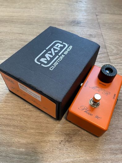 MXR Custom Shop Phase 90
