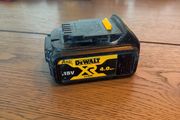 Dewalt Battery 18V 4Amp