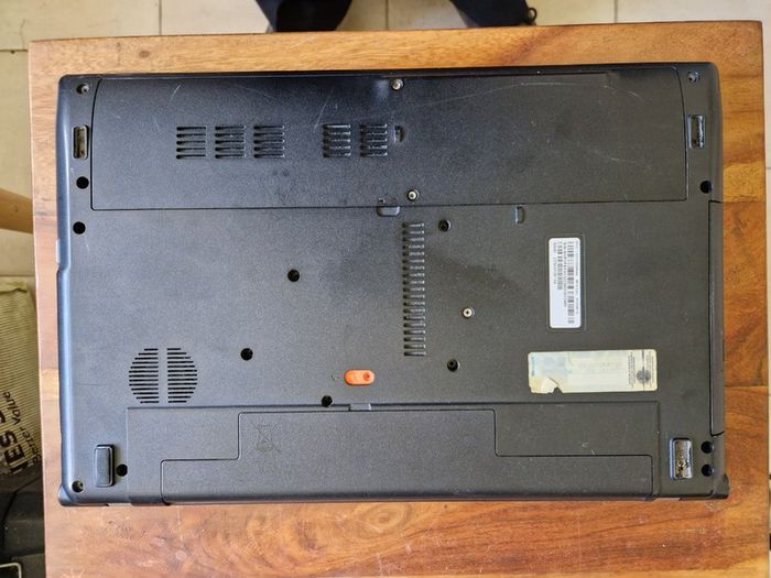 Acer Aspire Laptop, Windows 10, 6GB Ram, 500GB HDD, i3 Core, Microsoft Edge, Chrome,