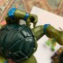 Vintage TMNT Playmates Bundle - Shredder, Turtles & Fan Powered Skateboard (1988) Image 10
