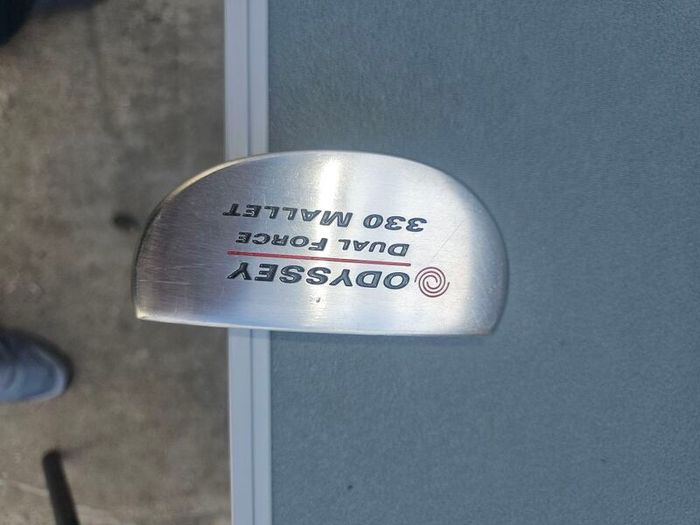 Golf putter