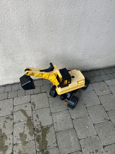 Excavator
