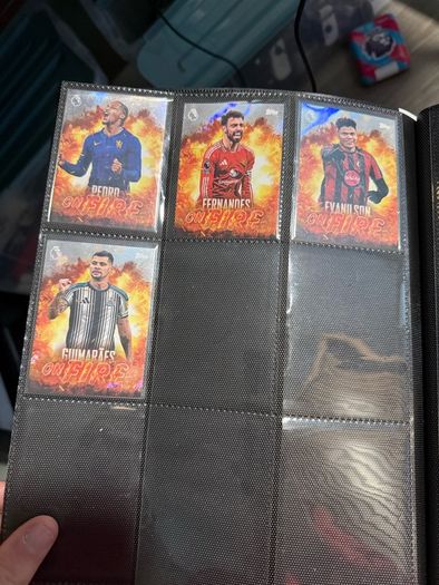football cards + binders (offers Welcome )