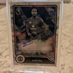 Joshua Zirkzee Man Utd Topps Premier League 26/27 /75 auto
