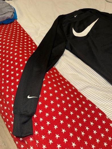 nike swoosh jumper men