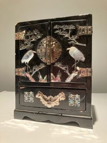 Oriental Box