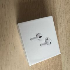 air pods 4 with noise cancelling