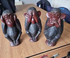 3 Wise Monkeys