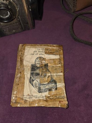 1950's Coronet Twelve-20 box camera