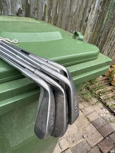 Wilson assorted irons