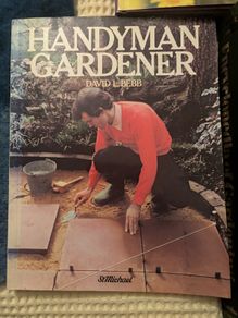 Gardening Books. (5)