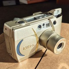 Nikon Lite Touch compact zoom 35mm