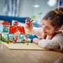 Lego 43268 Lilo and Stitch Beach House Image 2