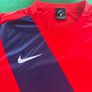 Nike elasric t-shirt sportswear top size S Image 2