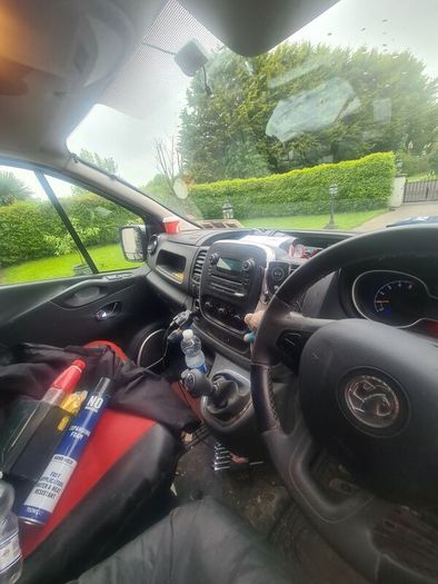 vauxhall vivaro