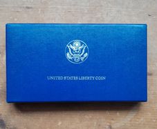 Boxed United States Liberty Coin - 1986