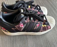 Adidas Superstar runners Uk4