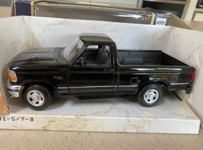 Ford F-150 Pickup Year 1993 Scale 1/25 Maisto