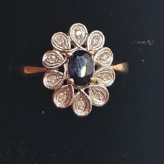 Vintage 9ct yellow gold sapphire and diamonds