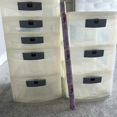 Storage drawers