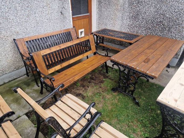 cast iron ( Tables - benches - chairs )