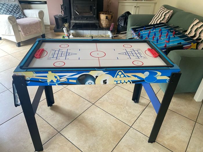 Multi games table