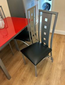 table and chairs free to take