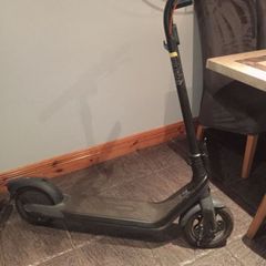 Segway e2 pro electric scooter