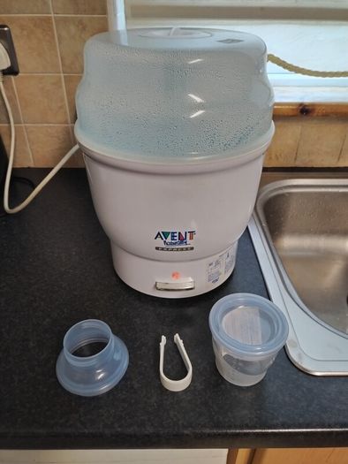 Avent Naturally 6 Bottle Electric Steriliser