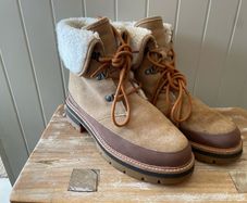 Clarks ankle women winter boots size 5.5 EU 39