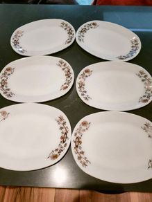 vintage pyrex plates