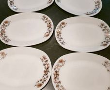 vintage pyrex plates