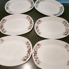 vintage pyrex plates