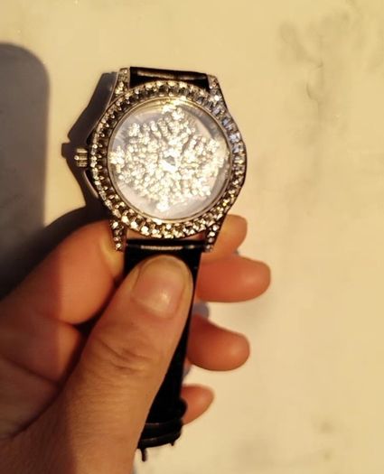 Crystal Covered Rotating Watch with Black Strap (quartz)