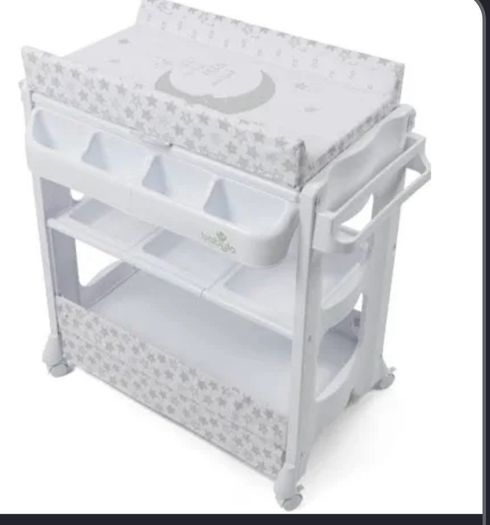 Baby Changing Table with bath