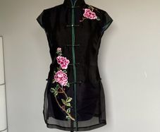 Chinese ladies top