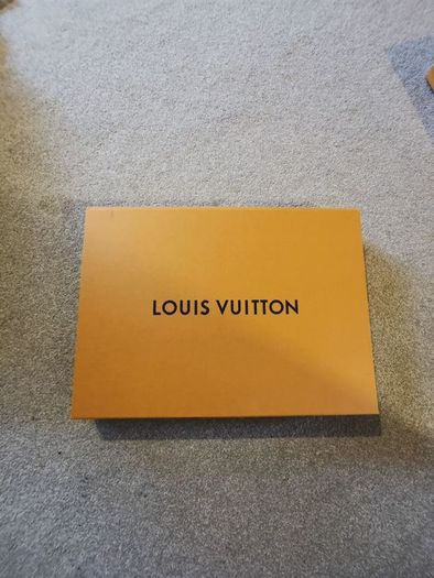 Louis Vuitton box