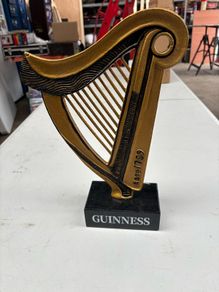 Guinness Harp