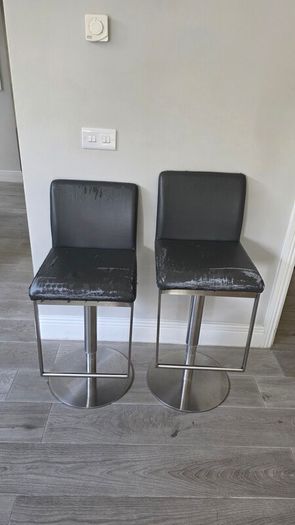 bar stools