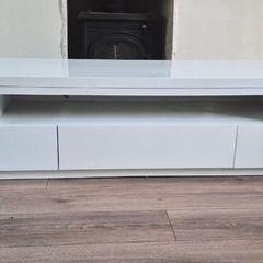 Tv unit