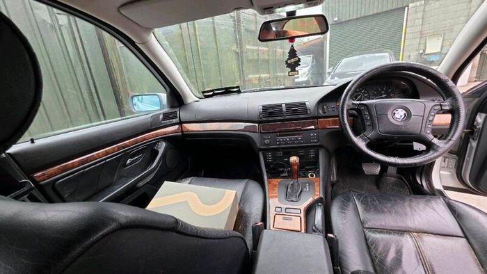 BMW E39 2.0 Petrol