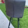 Bar stools Image 3