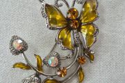 Beautiful Butterfly Brooch