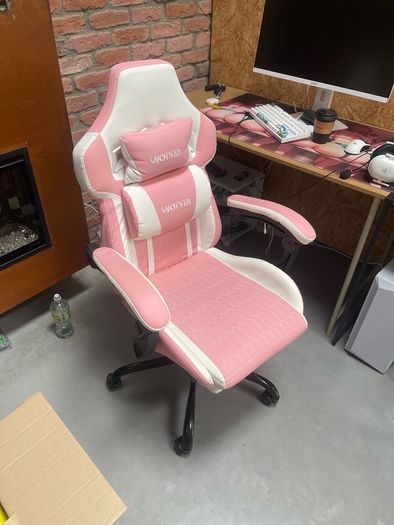 gaming chair
