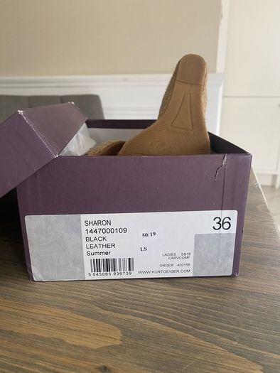 Sandals (Carvella Comfort)