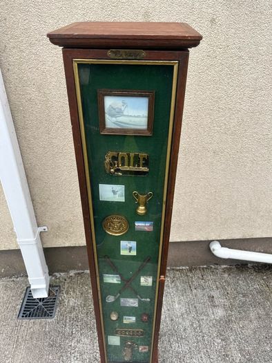 Small golf cabinet