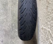 Michelin road  6 Gt 180/55/17