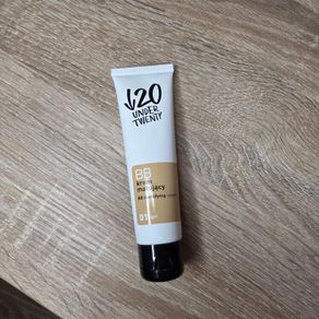 BB Mattifying Cream, Light
